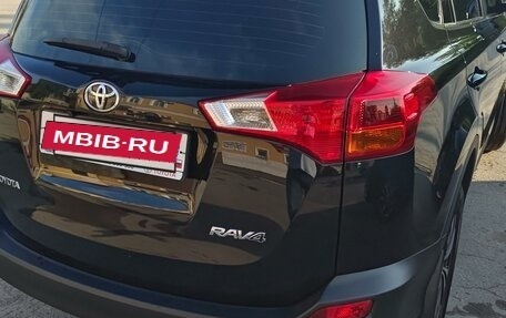 Toyota RAV4, 2015 год, 2 180 000 рублей, 16 фотография