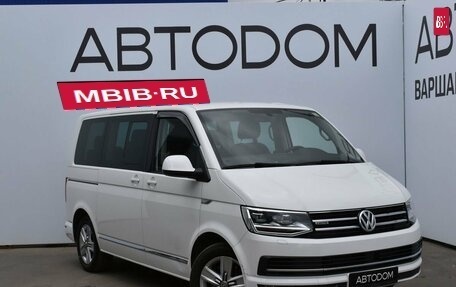 Volkswagen Multivan T6 рестайлинг, 2018 год, 4 750 000 рублей, 6 фотография