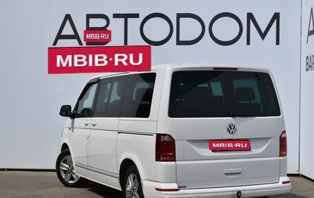 Volkswagen Multivan T6 рестайлинг, 2018 год, 4 750 000 рублей, 7 фотография
