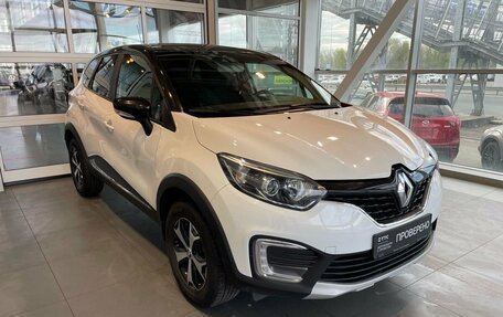 Renault Kaptur I рестайлинг, 2018 год, 1 530 600 рублей, 3 фотография