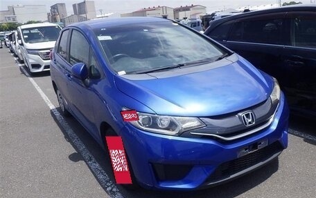 Honda Fit III, 2013 год, 910 000 рублей, 16 фотография