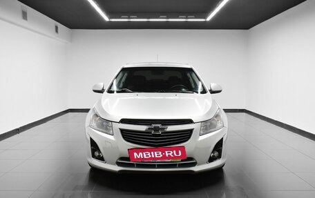 Chevrolet Cruze II, 2013 год, 945 000 рублей, 3 фотография