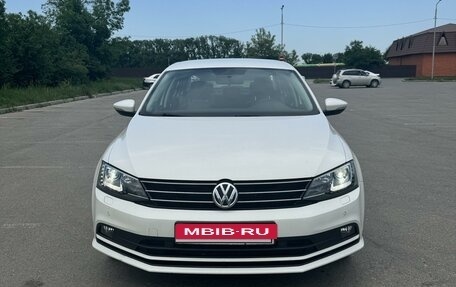 Volkswagen Jetta VI, 2015 год, 1 450 000 рублей, 2 фотография