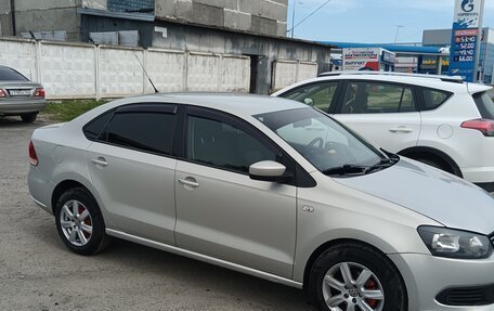 Volkswagen Polo VI (EU Market), 2013 год, 950 000 рублей, 2 фотография