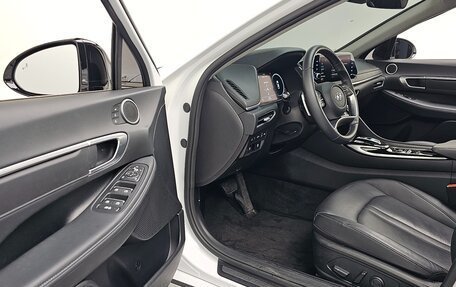 Hyundai Sonata VIII, 2021 год, 2 230 000 рублей, 11 фотография