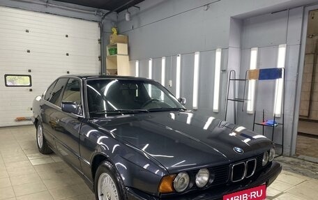 BMW 5 серия, 1991 год, 450 000 рублей, 8 фотография