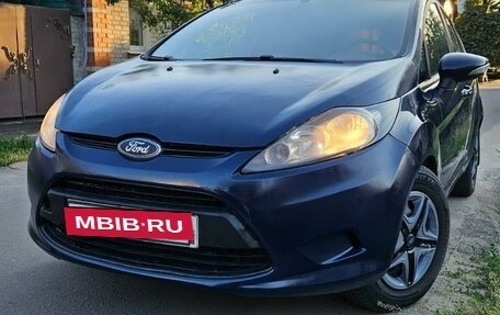 Ford Fiesta, 2009 год, 450 000 рублей, 2 фотография