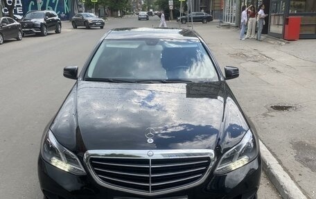 Mercedes-Benz E-Класс, 2013 год, 2 270 000 рублей, 2 фотография