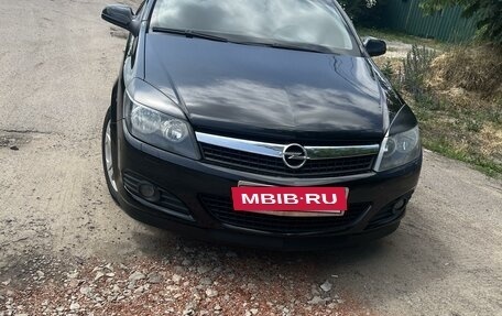 Opel Astra H, 2008 год, 600 000 рублей, 2 фотография