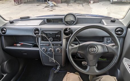 Toyota bB I рестайлинг, 2002 год, 550 000 рублей, 3 фотография