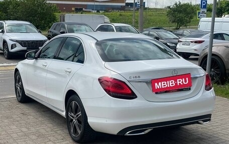 Mercedes-Benz C-Класс, 2019 год, 2 990 000 рублей, 7 фотография