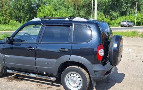 Chevrolet Niva I рестайлинг, 2013 год, 620 000 рублей, 6 фотография