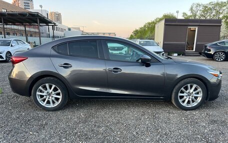 Mazda 3, 2018 год, 1 600 000 рублей, 3 фотография