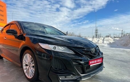 Toyota Camry, 2019 год, 3 700 000 рублей, 5 фотография