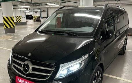 Mercedes-Benz V-Класс, 2017 год, 5 600 000 рублей, 5 фотография