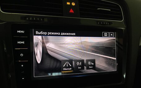Volkswagen Golf VII, 2019 год, 2 030 000 рублей, 21 фотография