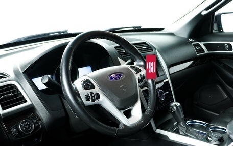 Ford Explorer VI, 2012 год, 1 949 000 рублей, 14 фотография