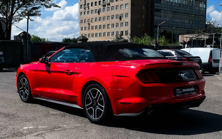 Ford Mustang VI рестайлинг, 2019 год, 3 800 000 рублей, 7 фотография