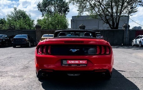 Ford Mustang VI рестайлинг, 2019 год, 3 800 000 рублей, 15 фотография