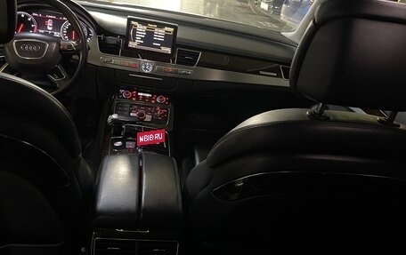 Audi A8, 2011 год, 1 750 000 рублей, 6 фотография