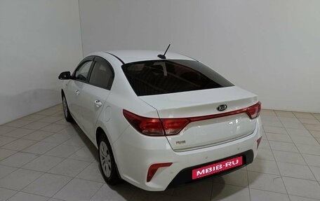 KIA Rio IV, 2018 год, 1 450 000 рублей, 6 фотография