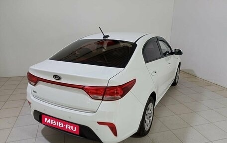 KIA Rio IV, 2018 год, 1 450 000 рублей, 4 фотография