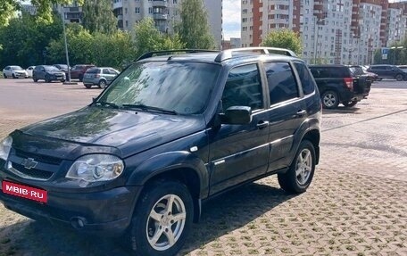 Chevrolet Niva I рестайлинг, 2011 год, 520 000 рублей, 1 фотография