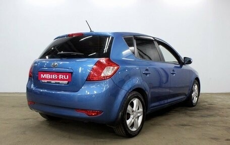 KIA cee'd I рестайлинг, 2011 год, 900 000 рублей, 6 фотография