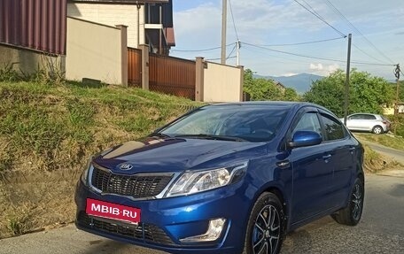 KIA Rio III рестайлинг, 2013 год, 900 000 рублей, 1 фотография