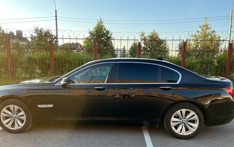 BMW 7 серия, 2012 год, 3 300 000 рублей, 4 фотография