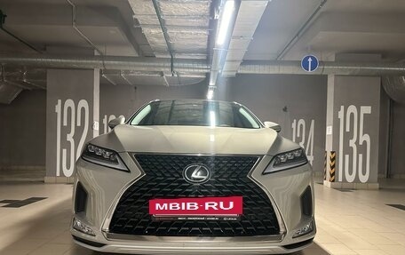Lexus RX IV рестайлинг, 2021 год, 7 000 000 рублей, 9 фотография