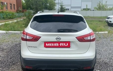 Nissan Qashqai, 2015 год, 1 599 999 рублей, 6 фотография