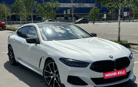 BMW 8 серия, 2021 год, 9 900 000 рублей, 1 фотография