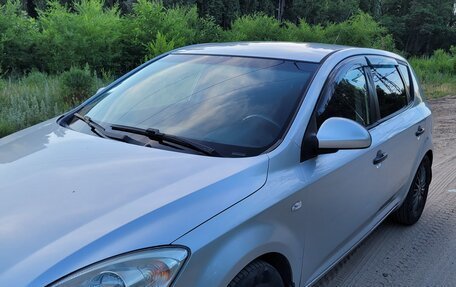 KIA cee'd I рестайлинг, 2007 год, 685 000 рублей, 11 фотография