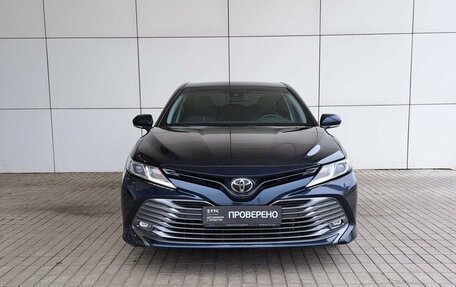 Toyota Camry, 2019 год, 3 378 000 рублей, 2 фотография