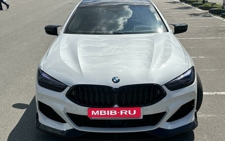 BMW 8 серия, 2021 год, 9 900 000 рублей, 2 фотография