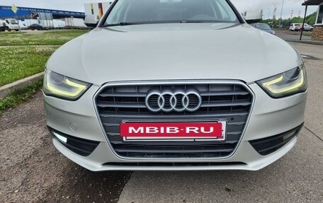 Audi A4, 2012 год, 1 275 000 рублей, 5 фотография