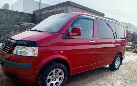 Volkswagen Transporter T5 рестайлинг, 2006 год, 1 500 000 рублей, 1 фотография