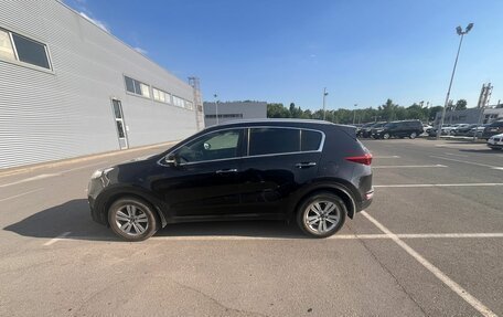 KIA Sportage IV рестайлинг, 2018 год, 2 300 000 рублей, 8 фотография