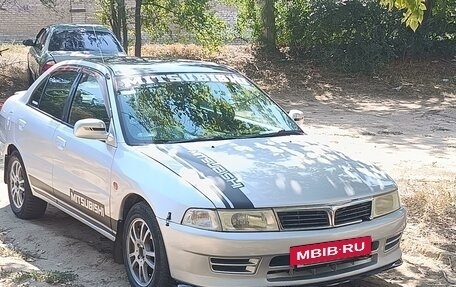 Mitsubishi Mirage VI рестайлинг, 1999 год, 370 000 рублей, 2 фотография