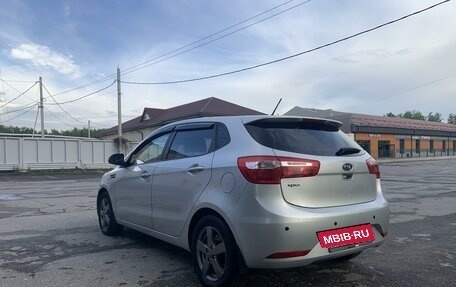 KIA Rio III рестайлинг, 2012 год, 920 000 рублей, 5 фотография