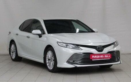 Toyota Camry, 2020 год, 3 450 000 рублей, 3 фотография