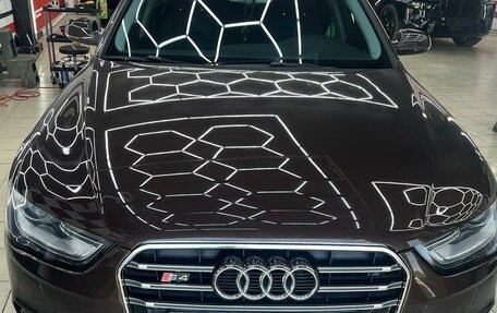 Audi A4, 2013 год, 2 000 000 рублей, 9 фотография