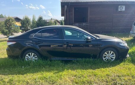 Toyota Camry, 2019 год, 2 999 000 рублей, 2 фотография