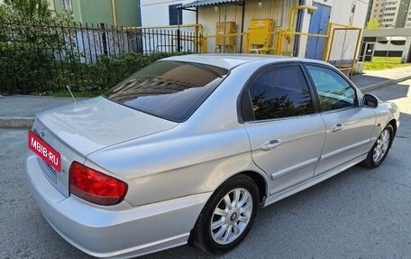 Hyundai Sonata IV рестайлинг, 2005 год, 529 000 рублей, 31 фотография