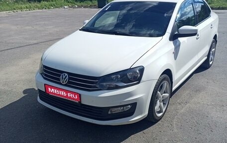 Volkswagen Polo VI (EU Market), 2015 год, 1 020 000 рублей, 1 фотография