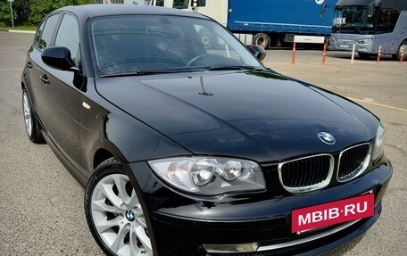 BMW 1 серия, 2010 год, 885 800 рублей, 2 фотография
