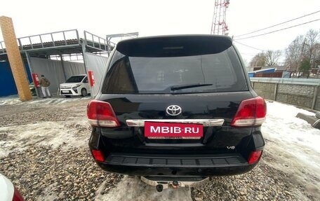 Toyota Land Cruiser 200, 2011 год, 3 400 000 рублей, 9 фотография