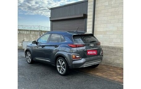 Hyundai Kona I, 2018 год, 2 130 000 рублей, 3 фотография