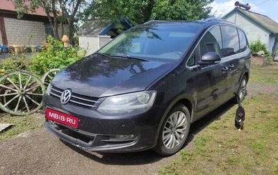 Volkswagen Sharan II, 2010 год, 920 000 рублей, 1 фотография